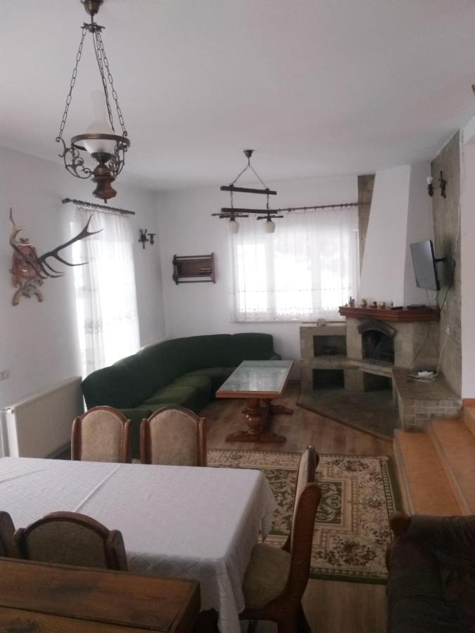 Soaptele Padurii & Casuta Din Padure Sucevita Buitenkant foto