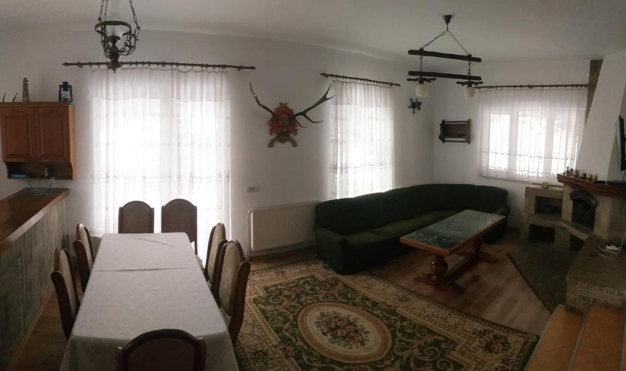 Soaptele Padurii & Casuta Din Padure Sucevita Buitenkant foto